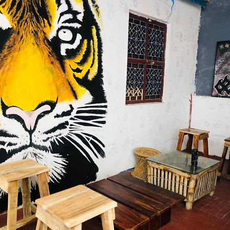 Gurukulam Hostel Pondicherry Eksteriør bilde