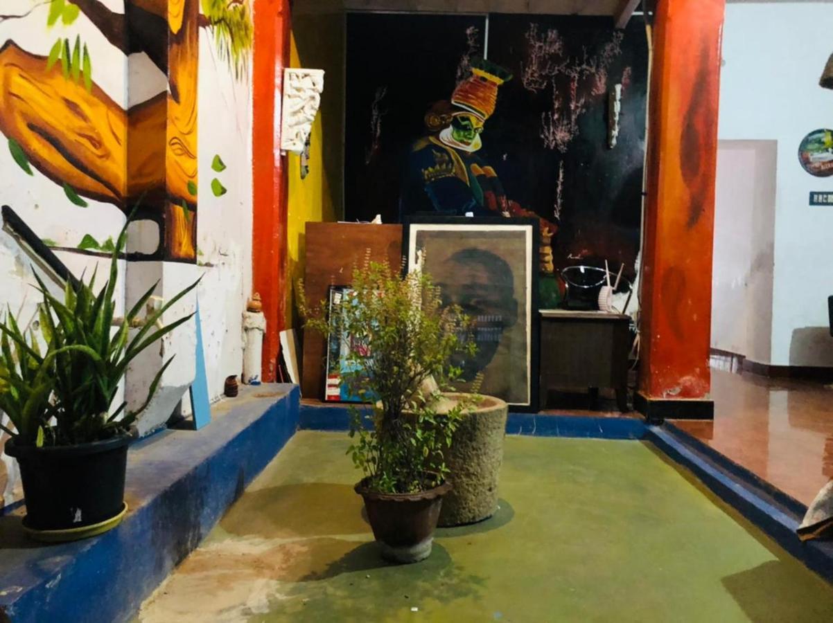 Gurukulam Hostel Pondicherry Eksteriør bilde